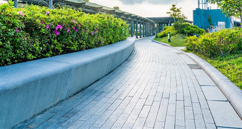 Precast architectural concrete wall